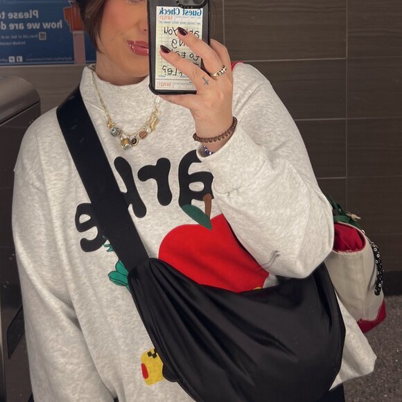 PARKE NYC Logo Mockneck Sweatshirt - Picture 3 of 4